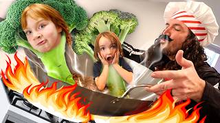 COOK THE KiDS with CHEF DAD Crazy Restaurant Customer orders from Pink Monkey Buddy amp Granny Mom [upl. by Nuawd]