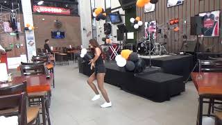 HOOTERS PATTAYA THAILAND [upl. by Trainer]