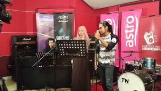 Memori Berkasih  Siti Nordiana ft Lan Kristal [upl. by Mount]