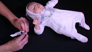 Masimo  YI MultiSite Sensor Application InfantNeonate Hand [upl. by Ornas]