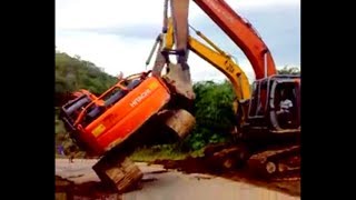 excavator incident cvhsgroup [upl. by Cathy]