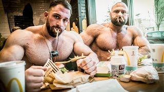 Fitness Ernährung im McDonalds mit Steve amp Kevin Wolter [upl. by Vidal]