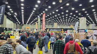 33 Mile Bees  Phil is live at the North American Honeybee Expo [upl. by Billye]