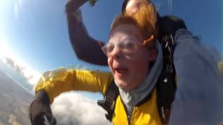 The funniest skydiving video EVER Go to 145 [upl. by Radburn]