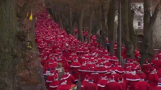 1000 Nikoläuse laufen mit  in Michendorf [upl. by Yruy]