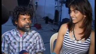 Bindaas Bollywood  Bollywood World  Bollywood World  Peepli Lives Natha meets Deepika [upl. by Chlores]