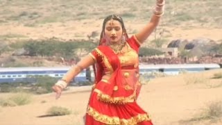 Baadane Su Rail Gaadi Aai  Rajasthani Video Song  Nimoni Nazar [upl. by Roobbie]