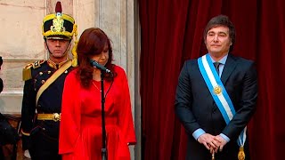 JAVIER MILEI ASUMIÓ COMO PRESIDENTE DE ARGENTINA Traspaso de mando y entrega de bastón [upl. by Jamima]