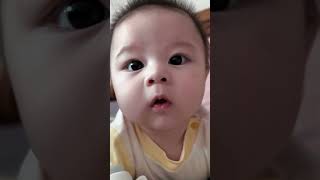 Bedzaizi wakes up from her sleep neonatal newborn newbornbaby babycare chubbyBaby cutebaby [upl. by Engeddi]