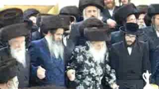 The Late Satmar Grand Rabbi Moshe Teitelbaum Zquotl 1 [upl. by Carrel]