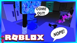 TAUNTING THE BEAST FROM A TROLL SPOT Roblox Flee the Facility [upl. by Leake777]