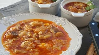 Sopa de ajo o sopa castellana Receta para aprovechar pan [upl. by Aerdnua69]