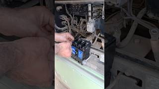 High voltage generator breaker exchange breaker generator electricianamazing [upl. by Isolt]