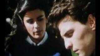 Temblando  Hombres G escenas de Devuélveme a mi chica 1987 [upl. by Hett94]