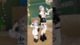 あーぱつあぱつ！⚡⚡shorts vr vrc vrchat VRチャット dance 踊ってみた tiktok vrdance apt rosébrunoapt [upl. by Lednyc]