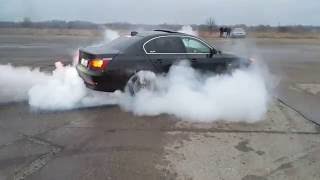 BMW e60 530d burnout 3ger automat [upl. by Vtehsta]