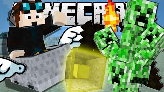 Minecraft  NEW LUCKY BLOCKS Creeper Stacks Flying Minecarts amp More  One Command Creation [upl. by Linnet]