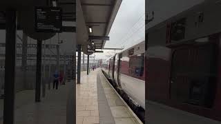 Class 800 Azuma arriving for Harrogate train trainspotter trainstation lner eastcoastmainline [upl. by Lertnek185]