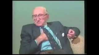 Friedrich von Hayek sobre Milton Friedman y politica monetaria [upl. by Anayia]