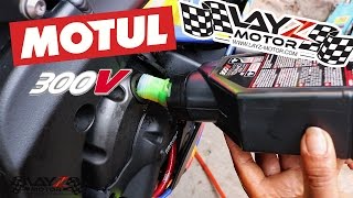 Yamaha R6 Minum Motul 300V Biar Seger [upl. by Sheeran531]