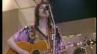 Emmylou Harris  Luxury Liner Wembley 1984 [upl. by Edny]