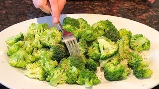 Microwave Broccoli Recipe  How Long To Cook Broccoli In The Microwave  Microwave Steamed Broccoli [upl. by Bridie]