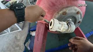 How to remove vertical bladder tank rubber [upl. by Gnod]