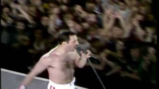 Queen  We Are The Champions HQ Live At Wembley 86 [upl. by Xella281]