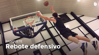 Rebote defensivo  Basquete [upl. by Lleval]