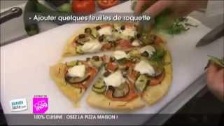 Recette de Pizza Maison facile et originale [upl. by Eeznyl]