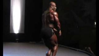 Joel Stubbs guestposing at Fitnessfestivalen Sweden Amazing back [upl. by Asher49]