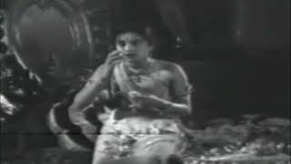 Toote Umeed Jab Apni Song  Old Hindi Classic Song  Amrit Manthan 1934  Shanta Apte Song [upl. by Anaeg123]