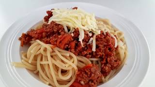 Bolognese Sauce mit Karotten  Spaghetti Bolognese selber machen  Rezept zum Mittagessen [upl. by Baerl220]