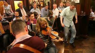 Traditional quotSeannósquot dancing in a Connemara pub [upl. by Gayner]