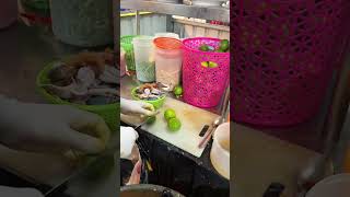 Papaya saladThai Street Food [upl. by Bridges]