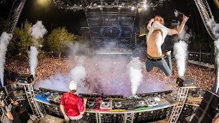 The Chainsmokers  Live  Ultra Music Festival 2016 [upl. by Barbi357]