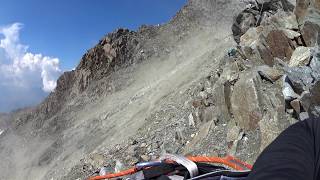 Grand Couloir  Mont Blanc  Rock falling 11082015 [upl. by Magdalen]