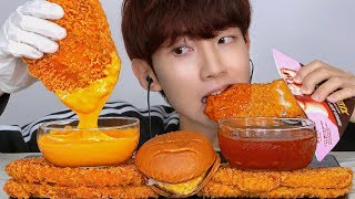 ASMR Taiwan Fried Chicken Pie Lotteria 지파이 치즈칠리소스 먹방 MUKBANG Cheese Spicy Sauce EATING SOUNDS チキン [upl. by Sprague977]