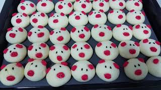 How to make buttery and milky melt in your mouth pig cookies [upl. by Codie]