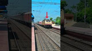 Humsafar Express Emergency Chain Pulling 😱 Shorts [upl. by Eirrol]