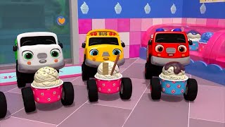 Baby Shark  Wheels On the Bus song  Soccer ball shaped wheels  Baby Nursery Rhymes amp Kids Songs [upl. by Elsilrac]