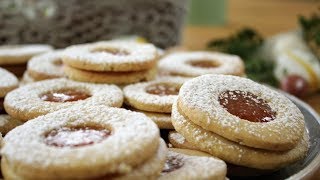 Easy Homemade Linzer Cookies Linzerkarika [upl. by Llenreb]