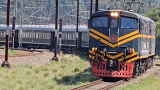 Rovos Rail the Pride of Africa on the NATCOR mainline between Johannesburg and Durban [upl. by Hermann441]