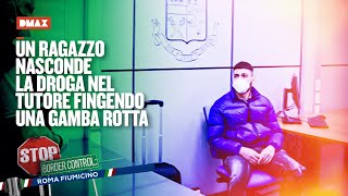 Un ragazzo nasconde la droga nel tutore fingendo una gamba rotta  Stop Border Control Fiumicino [upl. by Maunsell506]