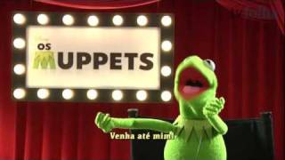 Barbara Gancia ensina sapo dos Muppets a falar português [upl. by Xylon]