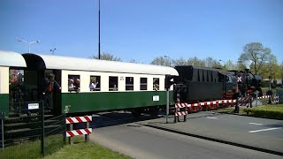 Spoorwegovergang Apeldoorn  Dutch railroad crossing [upl. by Gabriela]