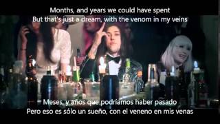 Kerbera  Lipstick Tonic  Lyrics  Sub Español  EngSpa [upl. by Bolme]