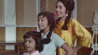 Aamdani Atthanni Kharcha Rupaiya  Asha Bhosle Mahendra Kapoor Manna Dey  Teen Bahuraniyan Song [upl. by Kcirrez726]