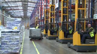 Christmas timelapse Tesco Daventry grocery distribution centre [upl. by Sathrum]