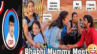 Bhabhi Ko Mummy Se Mila Diya 😄❤️  Guddu Vlogs  Crazy boy reaction new video  Trending Video [upl. by Rebmyk]